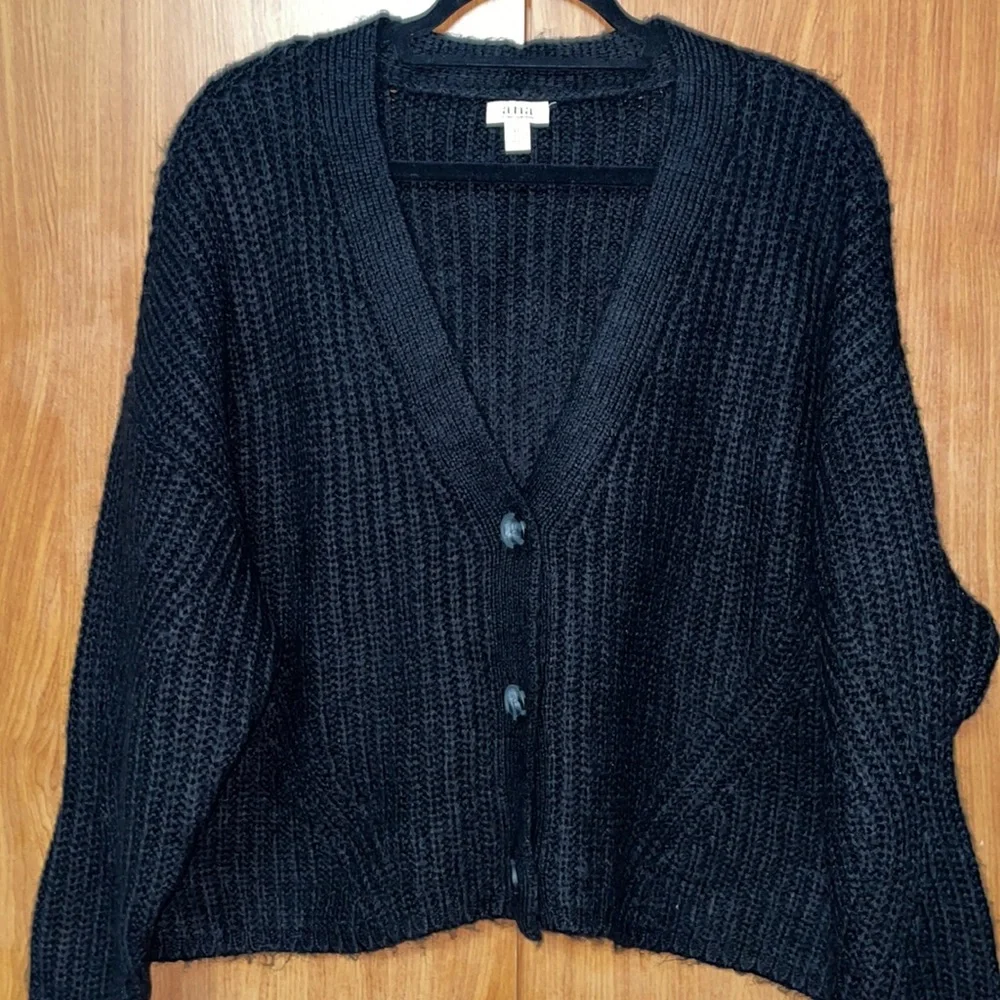 NWT a.n.a Ribbed Three Button Cardigan - Black - Size LP - Picture 3 of 7